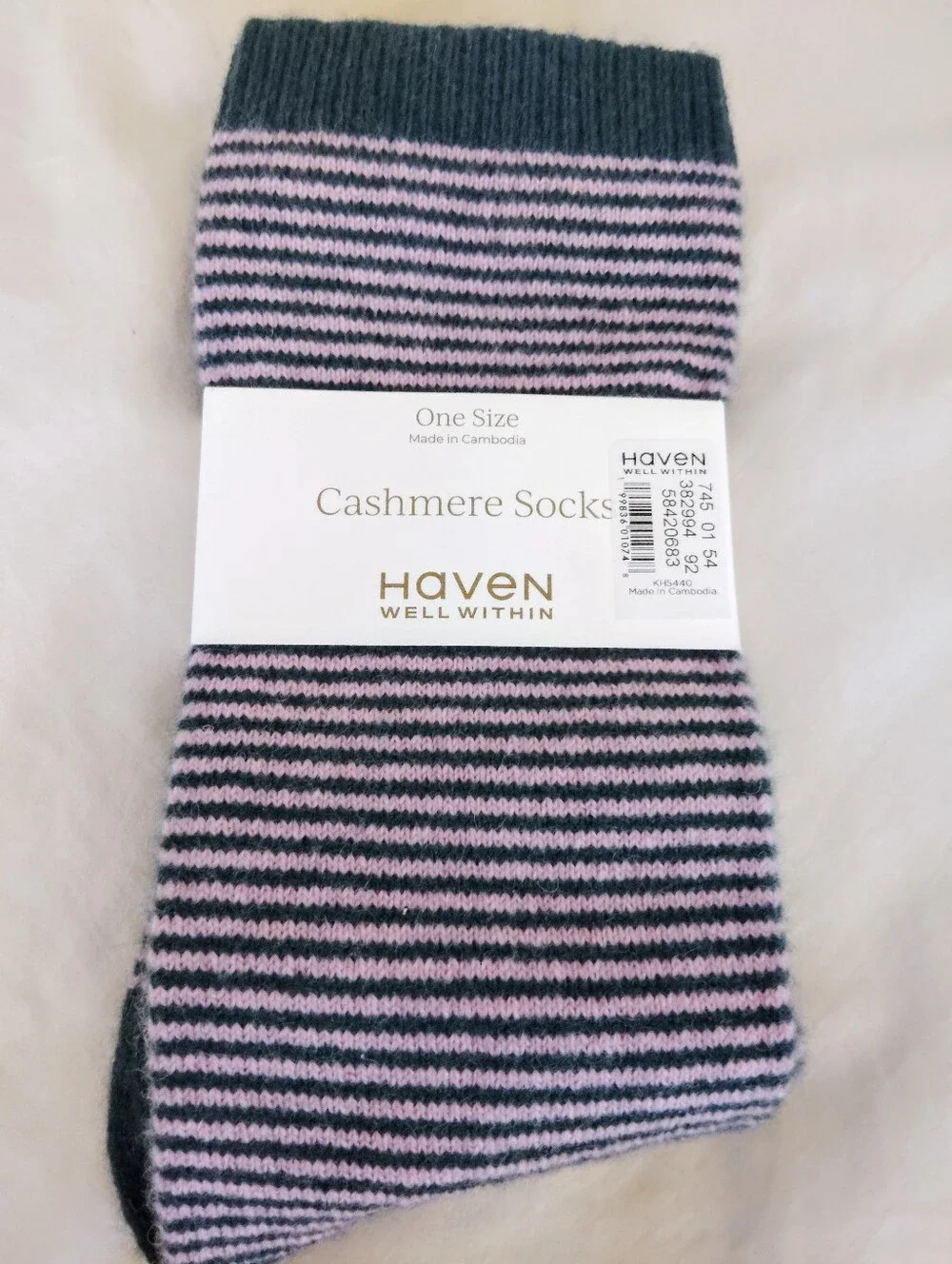 Haven Well Within Cashmere Raspberry Sorbet Socks NWT